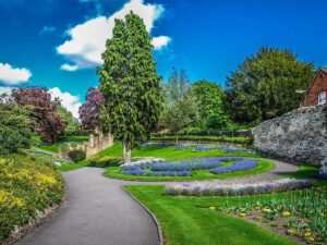 Guildford Gardens